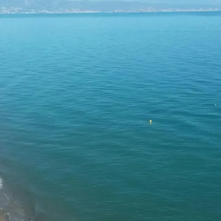 Junto Al Mar 아파트 *